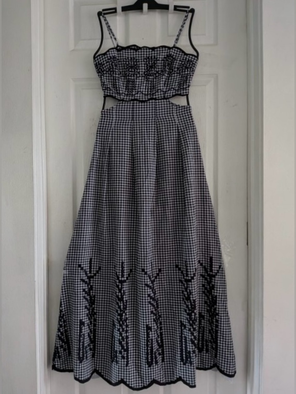 Commense Black and White Gingham Maxi Dress - Picture 5 of 11